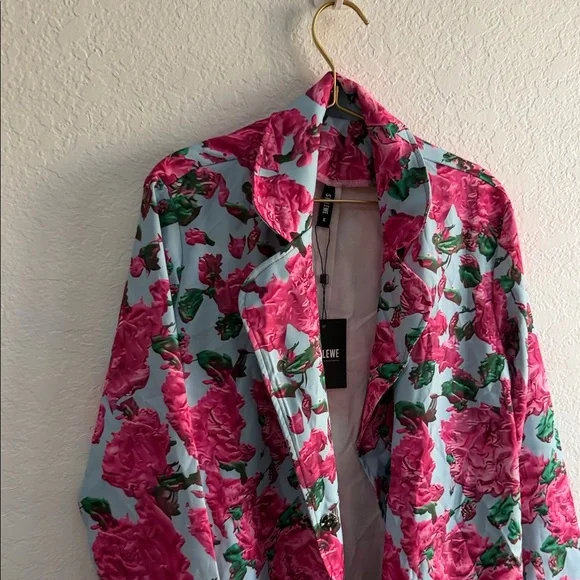 Floral pink rose  Long Coat (3D looking print - Picture 3 of 8